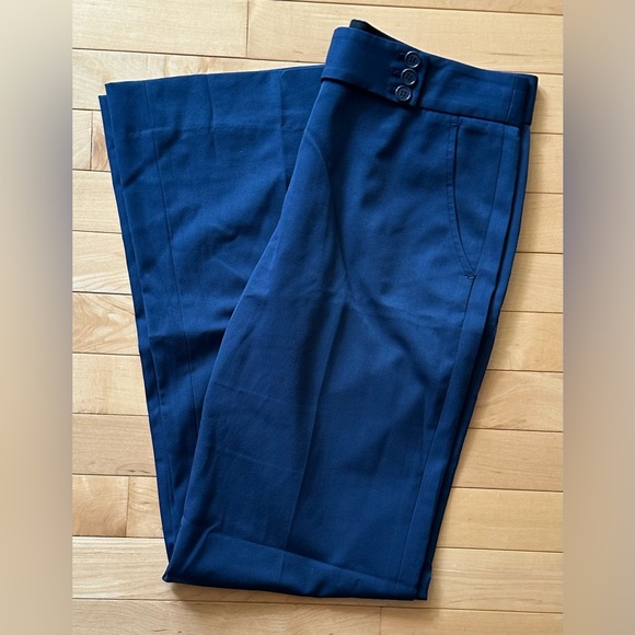 BCBGMaxAzria blue tailored trousers · size 4 - Picture 10 of 10